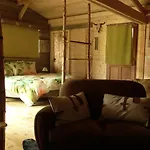 Etangs Du Moulin 3* Suzy