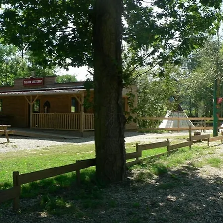 Etangs Du Moulin 3* Suzy