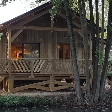 Etangs Du Moulin キャンプ場